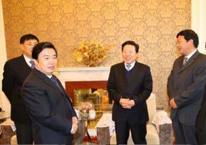 2009年11月10日，时任全国政协副主席、中国文学艺术界联合会主席孙家正在中华缘文化论坛上。